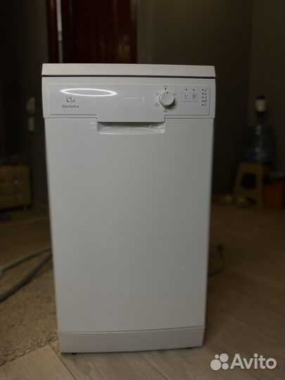 Посудомоечная машина Electrolux