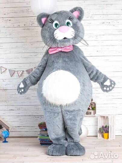 Поздравление от ростовой куклы