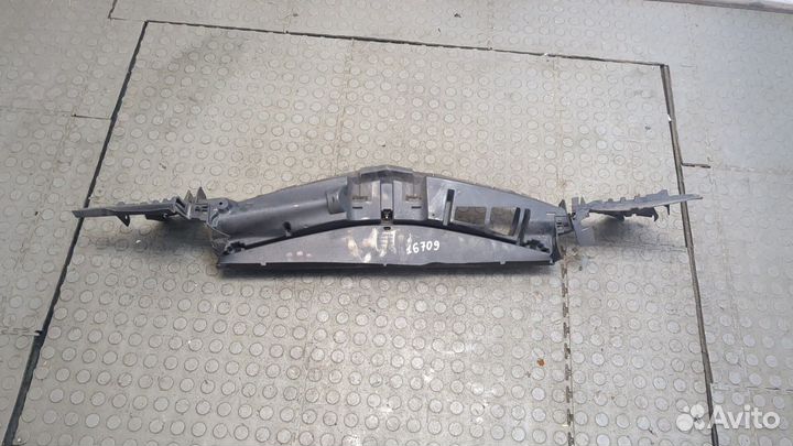 Пластик радиатора Chevrolet Malibu 2018, 2020