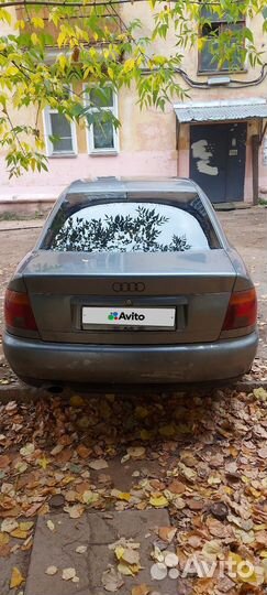 Audi A4 1.8 МТ, 1996, 216 000 км