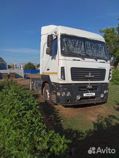 МАЗ 5440B9-1420-030 с полуприцепом, 2014