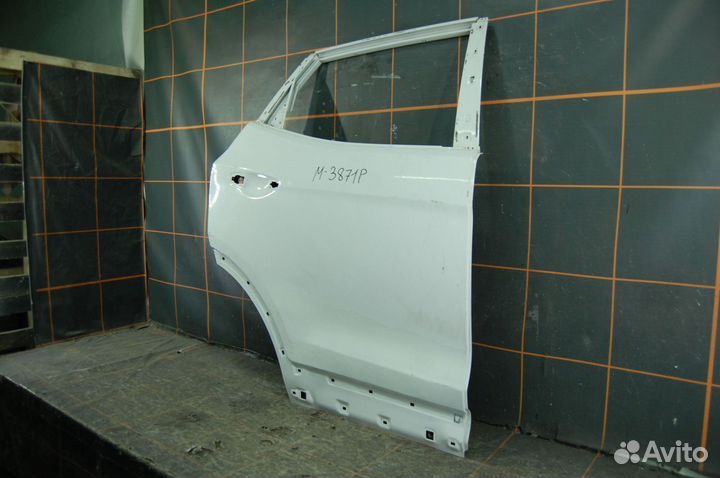 Дверь задняя правая - Hyundai Santa Fe 3