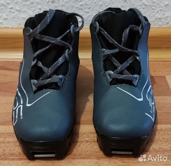 Лыжные ботинки 33 размер