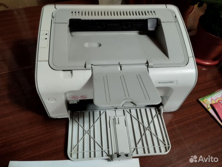 Принтер HP laserjet P1005 состояние нового