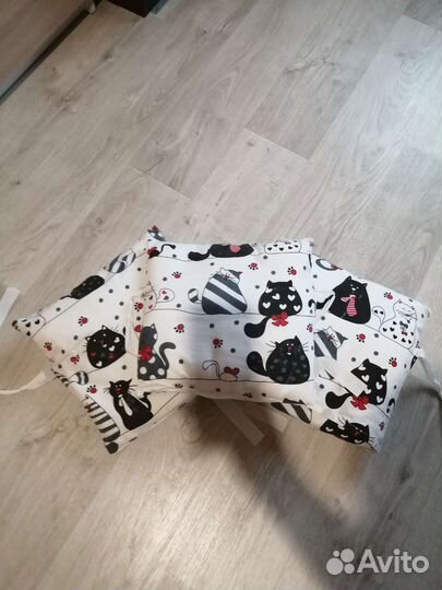 Бортики в детскую кроватку