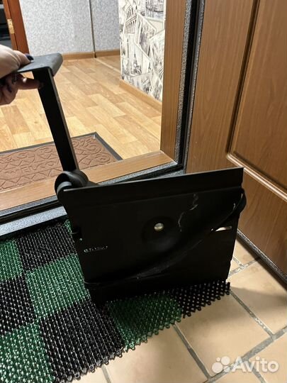 Кронштейн для телевизора поворотный