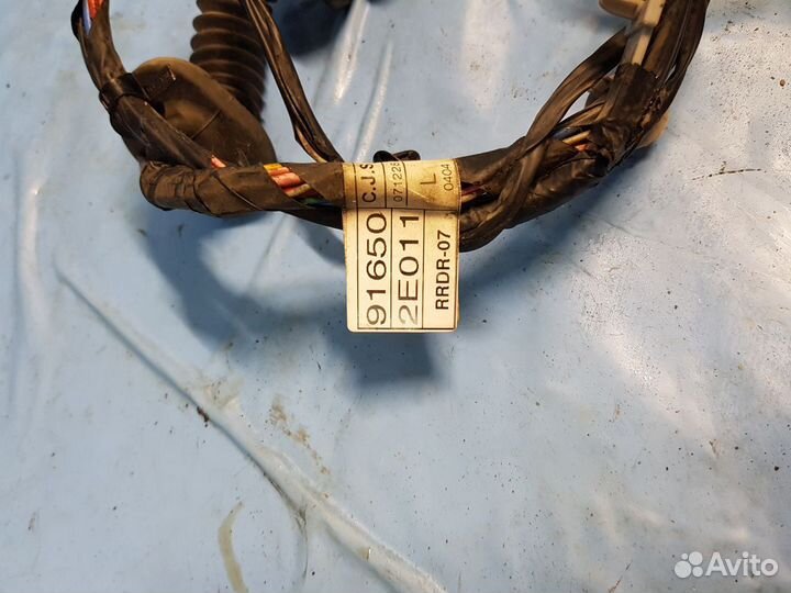 Проводка задней левой двери Hyundai Tucson