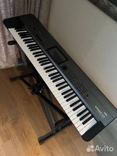 Клавишная станция Korg Krome ex