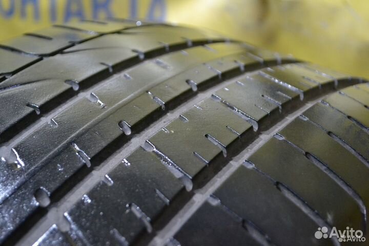 Pirelli P Zero 275/40 R19