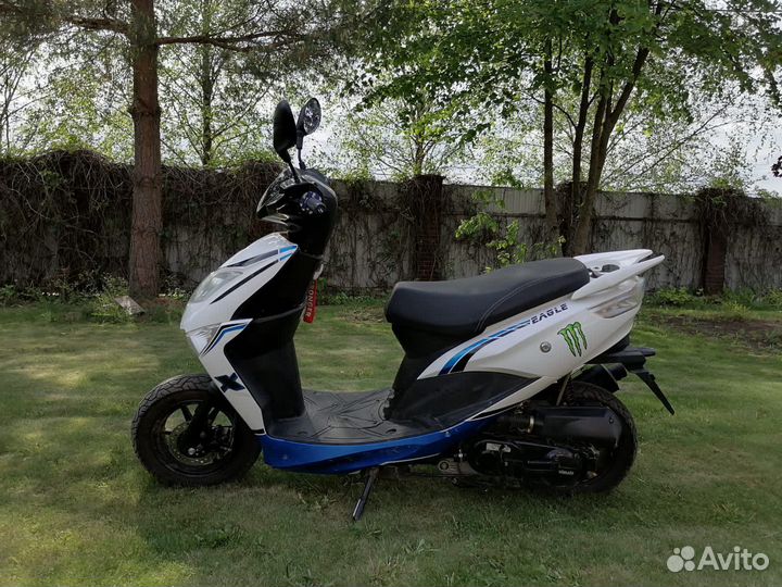 Скутер Regulmoto Eagle50 колеса r12