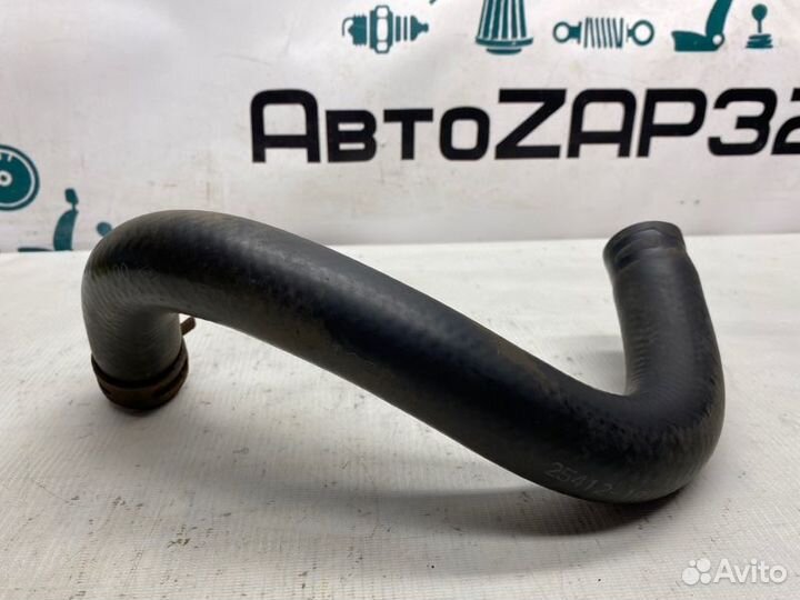 Патрубок системы охлаждения Hyundai Solaris седан