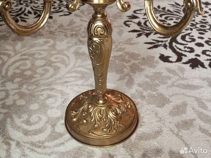 Подсвечник