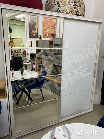 Шкаф-купе 200