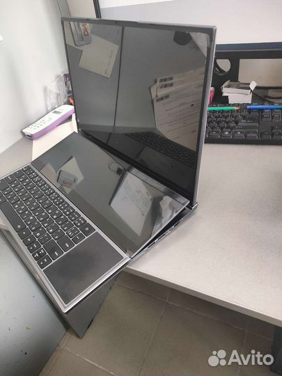 Ноутбуk Ninkear DS16