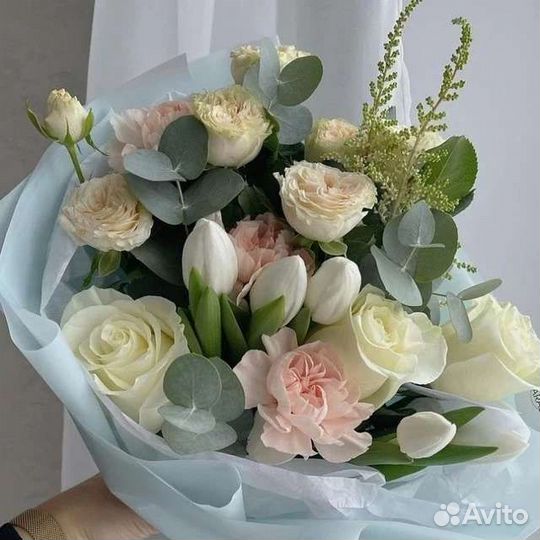 Флорист продавец цветы