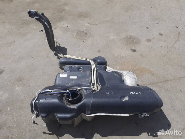 Бензобак Volkswagen Polo 5 / Rapid