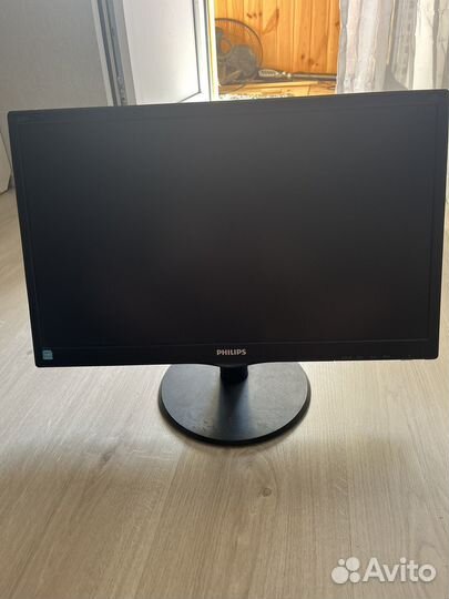Монитор Philips