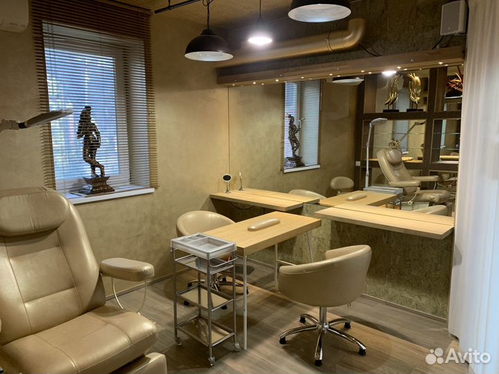 Аренда кабинета косметолога бровиста по часам