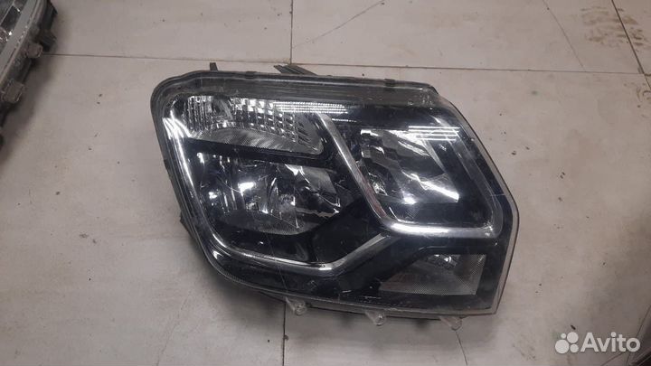 Фара правая Renault Duster