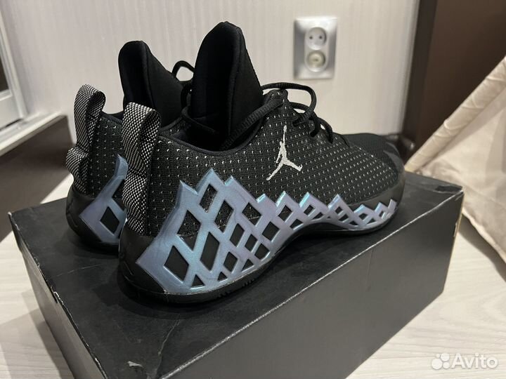 Кроссовки Jordan diamond low