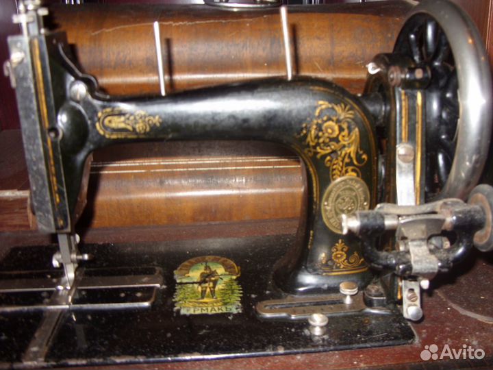Винтажная швейная машинка, производство Германия