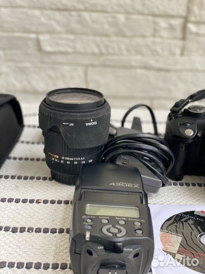 Зеркальный фотоаппарат canon eos 350D и объективы