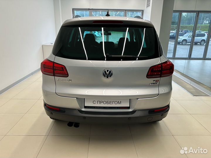 Volkswagen Tiguan, 2016
