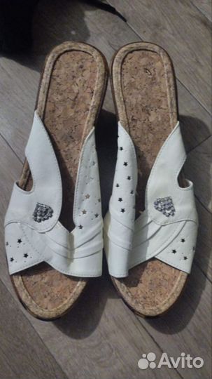 Тапочки женские