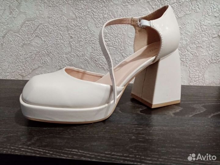 Туфли женские