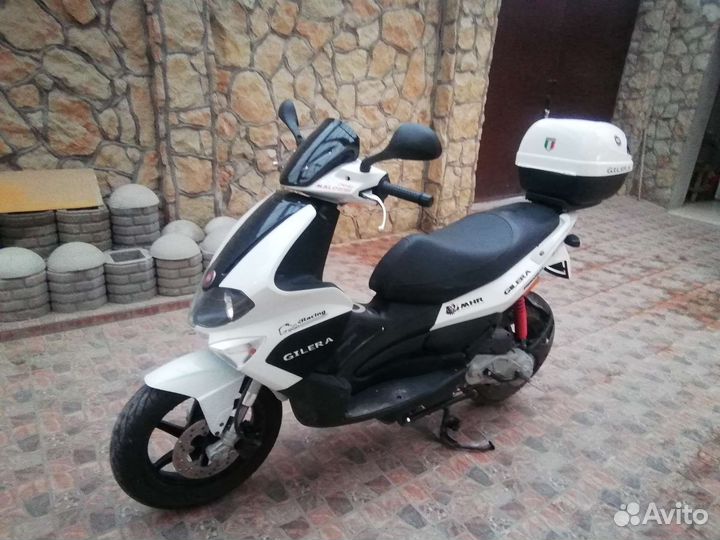 Скутер Gilera