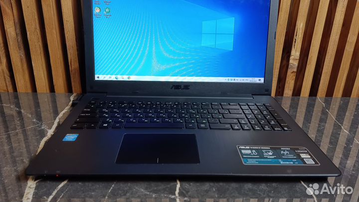 Ноутбук Asus X553M на SSD