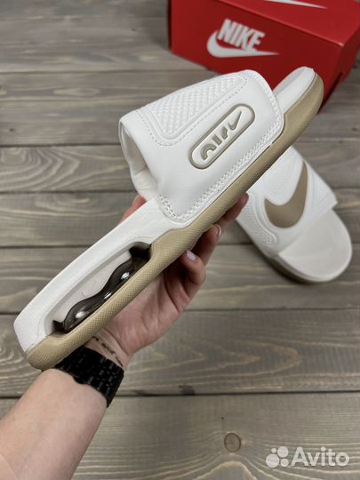 Тапочки Nike Air Max Cirro