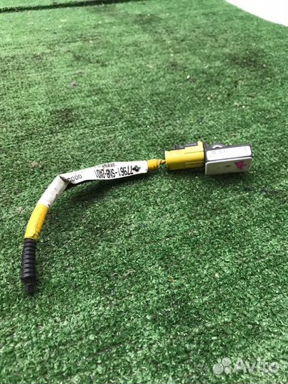 Датчик подушки безопасности передний Honda Civic