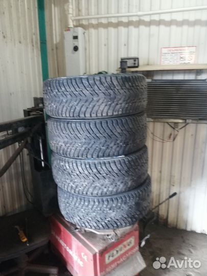 Nordman 7 215/55 R17