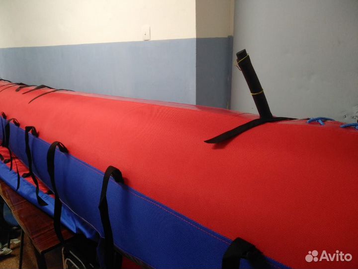 Катамаран 5,6 метра с рамой