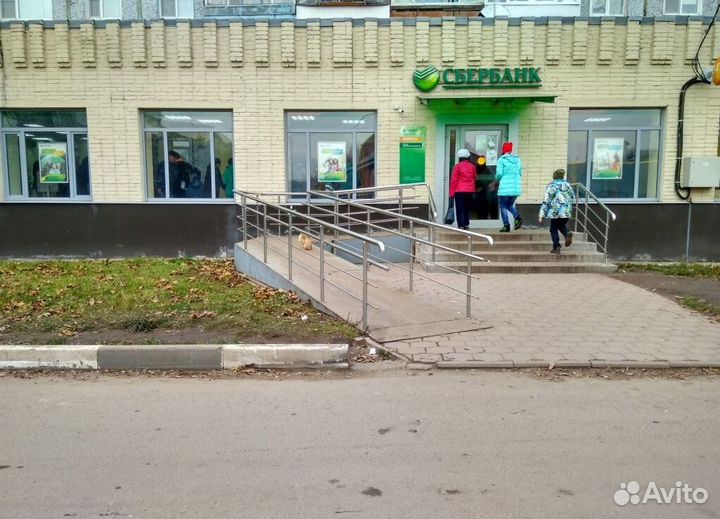 Шлифованный поручень на винтовую лестницу