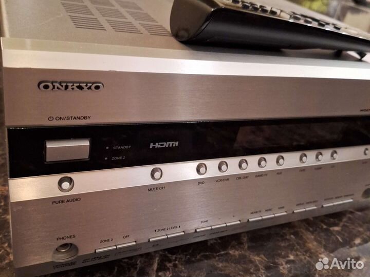 Av ресивер onkyo TX-SR606