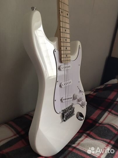 Электрогитара