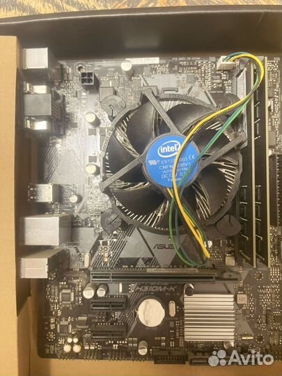 Процессор с материнкой i3 8100 16gb ram