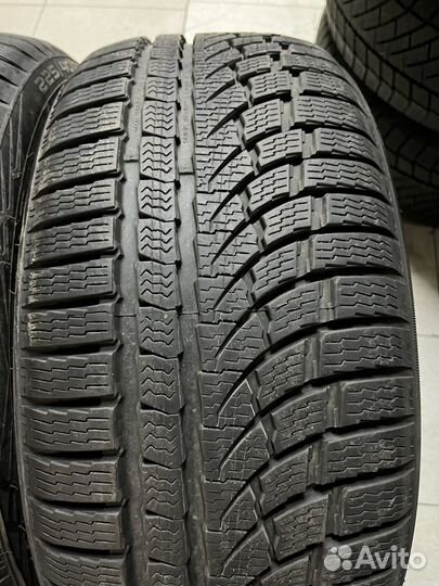 Nokian Tyres WR A4 225/40 R19 и 255/35 R19