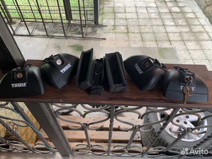 Багажник Thule для Mercedes W204