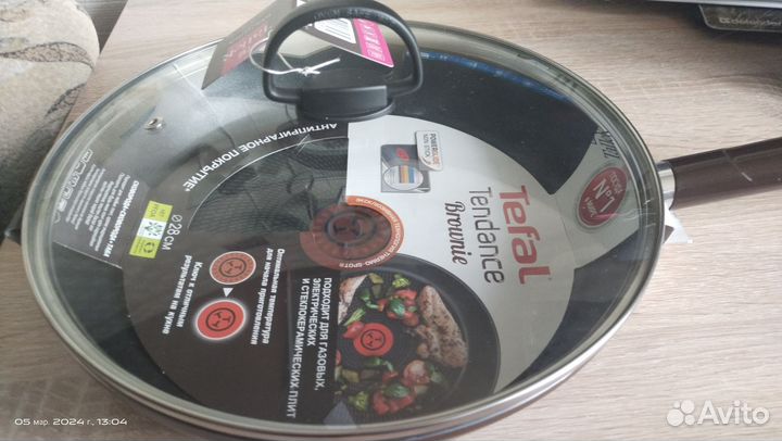 Сковорода tefal 28 см с крышкой