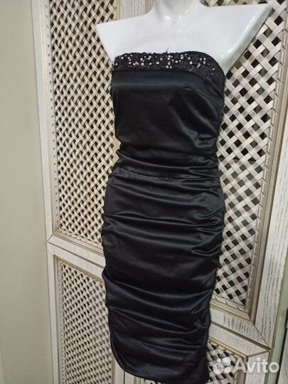 Пакетом брендовой одежда р42(s), есть Италия