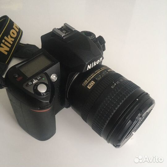 Зеркальный фотоаппарат nikon D70 с объективом