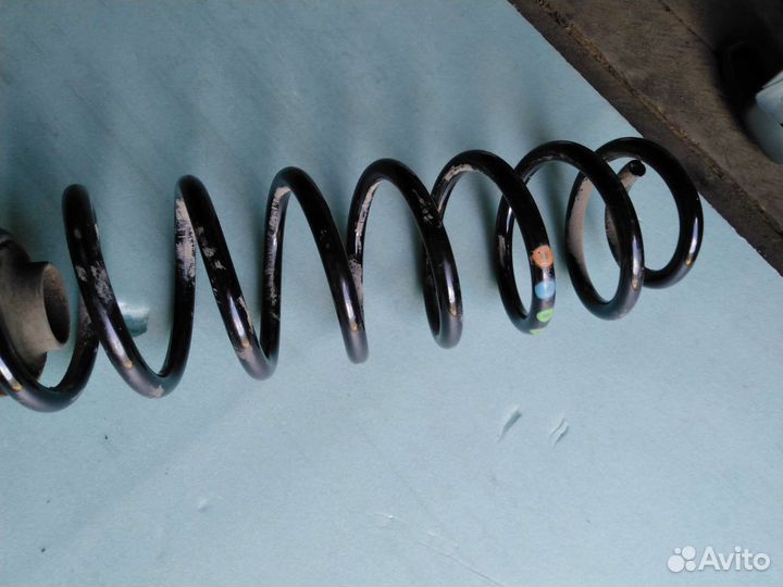 Пружина задняя Шкода Рапид