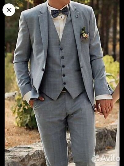 Мужской костюм (тройка)