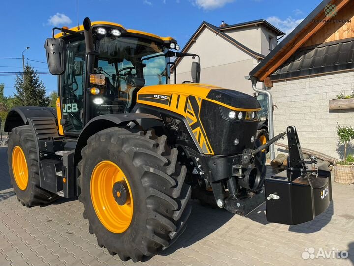 Трактор JCB Fastrac 4220, 2016