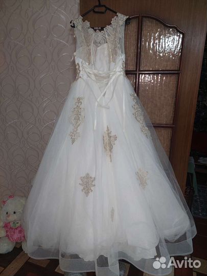 Платье на выпускной 42 44