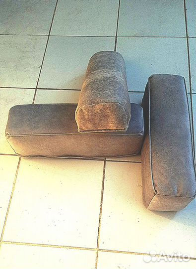 Подушки полувалик и квадрат