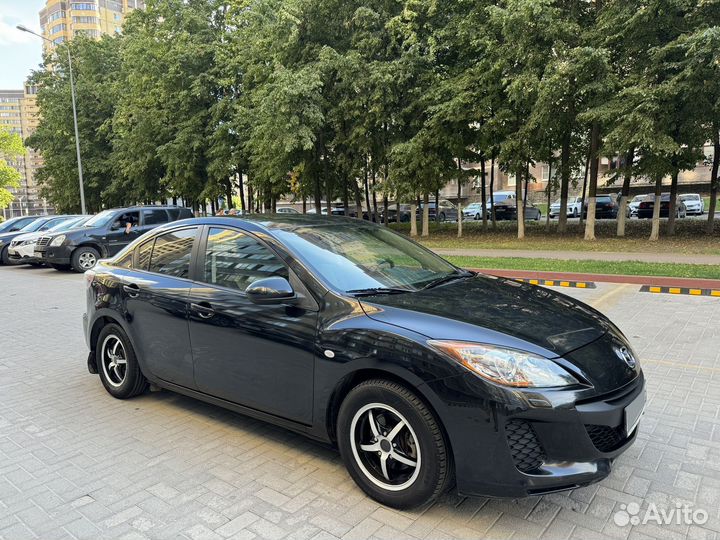 Mazda 3 1.6 МТ, 2012, 260 000 км